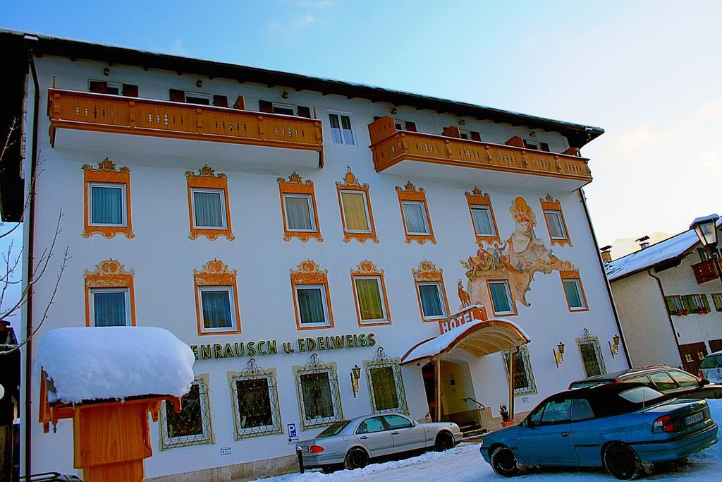 Hotel Garni Almenrausch Und Edelweiss Γκάρμις-Παρτενκίρχεν Εξωτερικό φωτογραφία