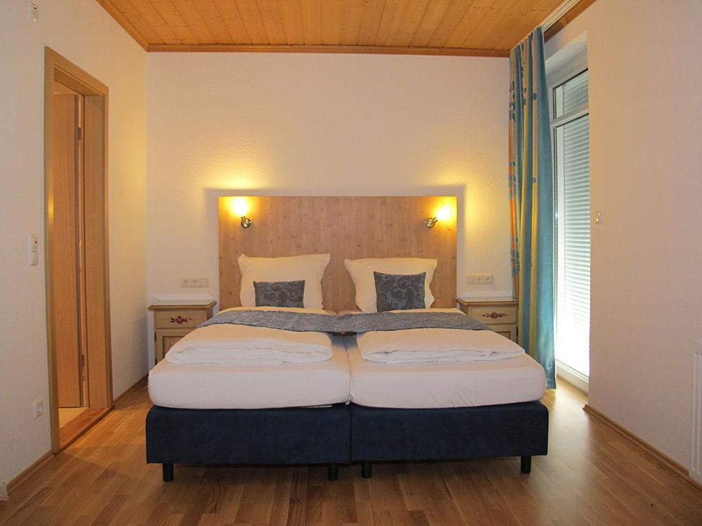Hotel Garni Almenrausch Und Edelweiss Γκάρμις-Παρτενκίρχεν Εξωτερικό φωτογραφία