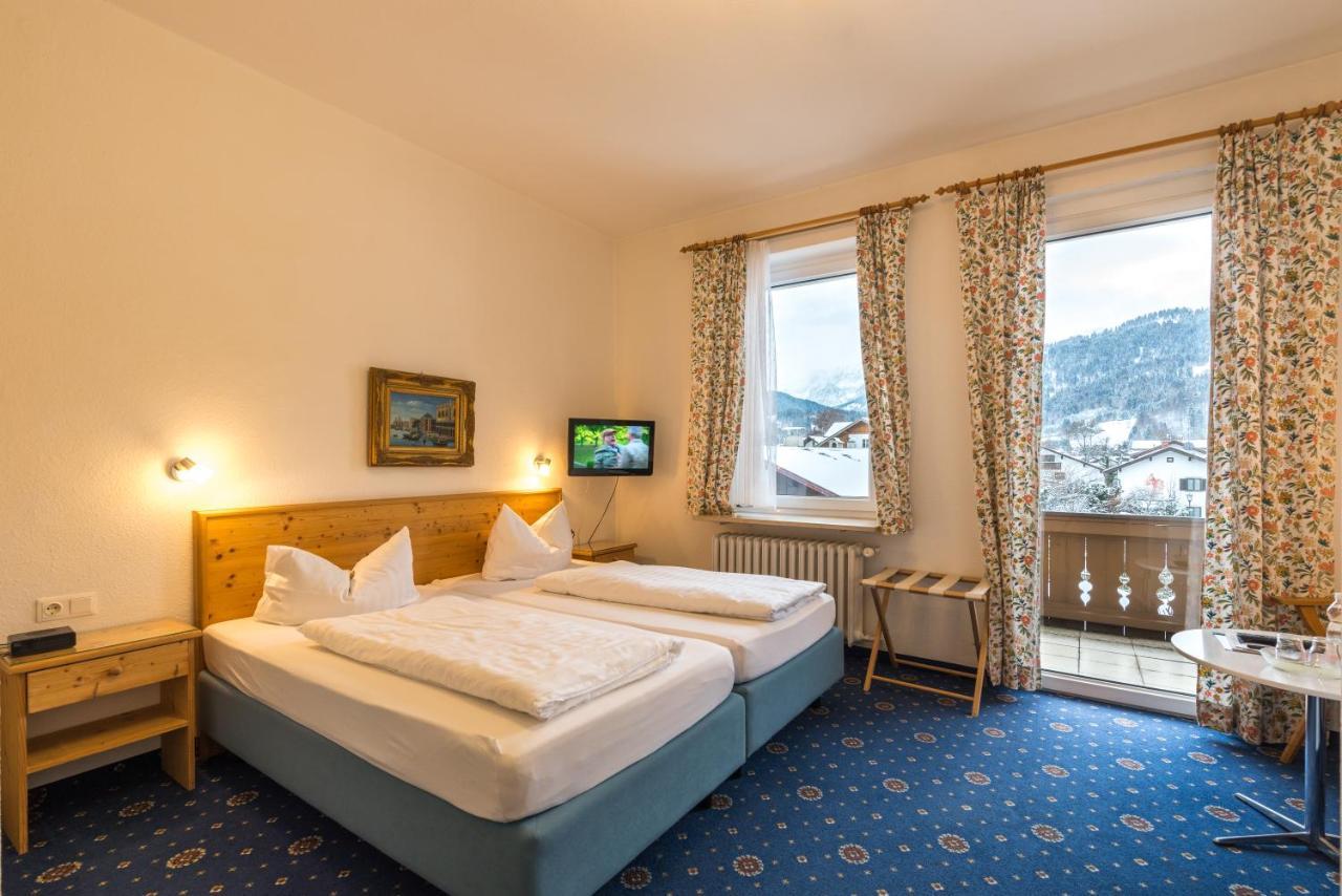 Hotel Garni Almenrausch Und Edelweiss Γκάρμις-Παρτενκίρχεν Εξωτερικό φωτογραφία