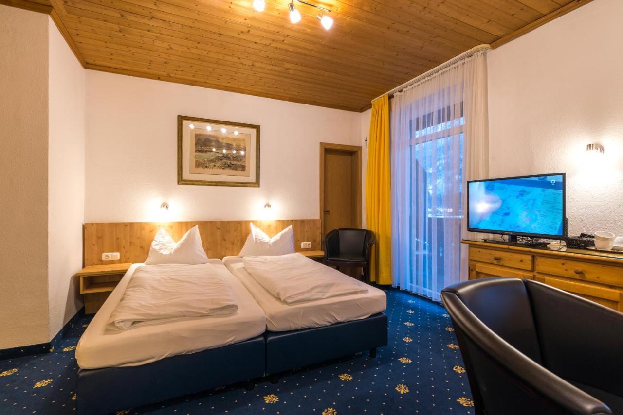 Hotel Garni Almenrausch Und Edelweiss Γκάρμις-Παρτενκίρχεν Εξωτερικό φωτογραφία