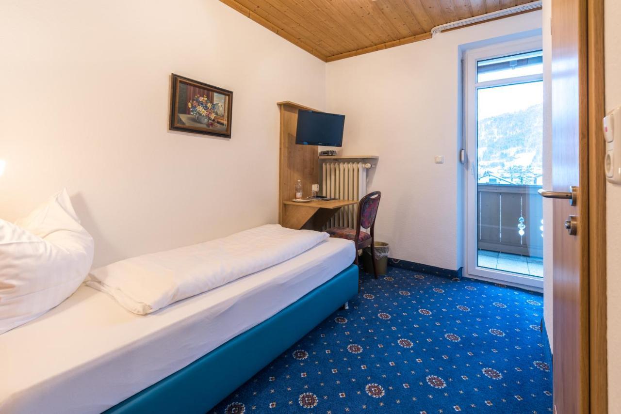 Hotel Garni Almenrausch Und Edelweiss Γκάρμις-Παρτενκίρχεν Εξωτερικό φωτογραφία