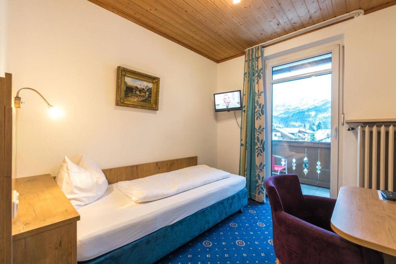 Hotel Garni Almenrausch Und Edelweiss Γκάρμις-Παρτενκίρχεν Εξωτερικό φωτογραφία