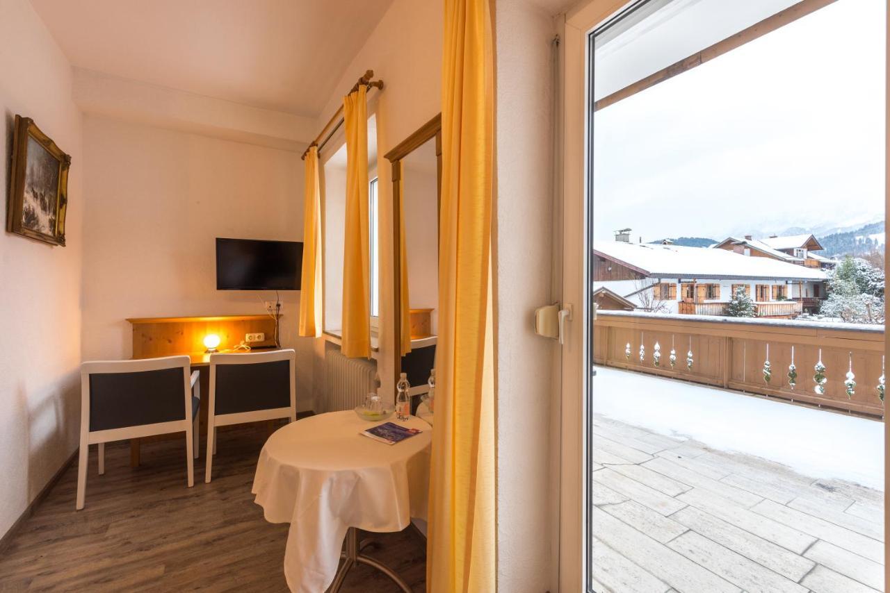 Hotel Garni Almenrausch Und Edelweiss Γκάρμις-Παρτενκίρχεν Εξωτερικό φωτογραφία