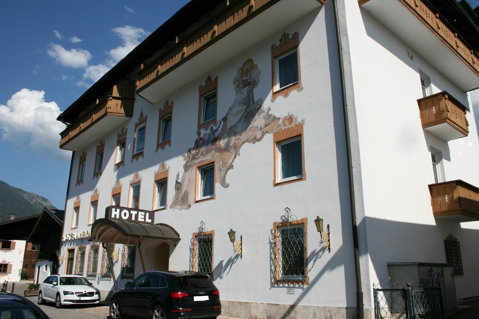 Hotel Garni Almenrausch Und Edelweiss Γκάρμις-Παρτενκίρχεν Εξωτερικό φωτογραφία